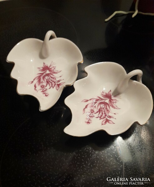Ravenclaw leaf-shaped bowls