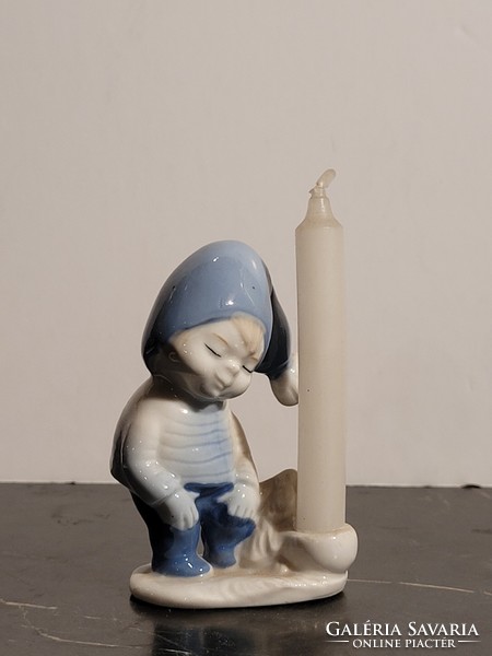 Wagner & Apel 9,5cm Kisfiú Hálósapkában Gyertyatartó GDR Német porcelán figura fiú