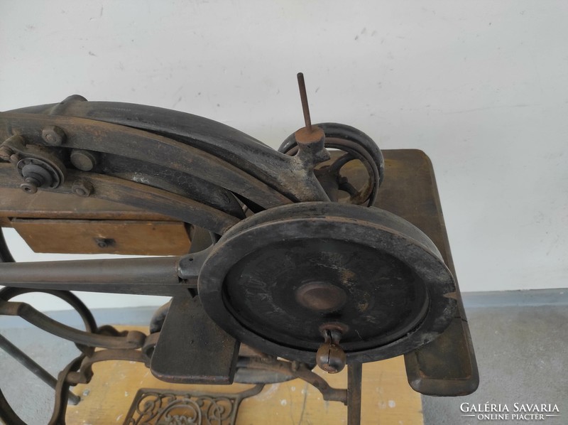 Antik cipész bőr varrógép varró gép suszter eszköz ritka dekoratív bőrvarró szerszám 747 6871