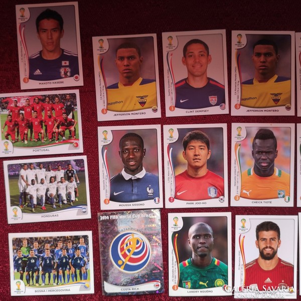 21 Fifa panini stickers in one, sticker pack