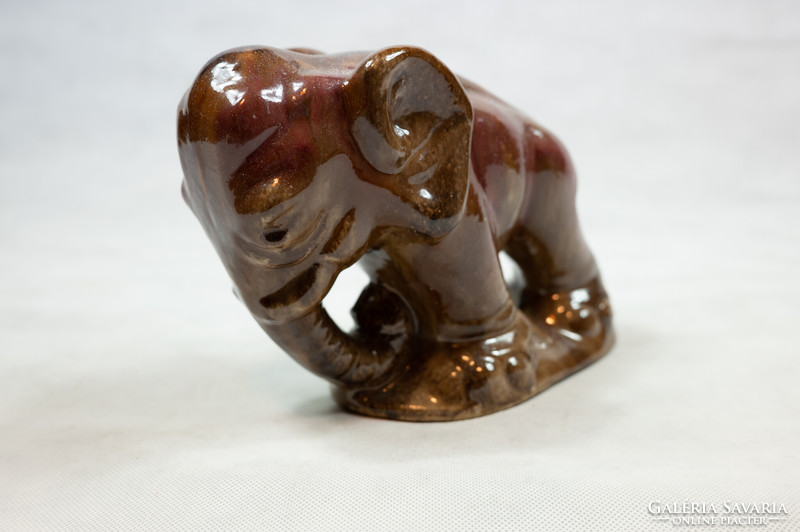 Hoppy art deco ceramic figure elephant