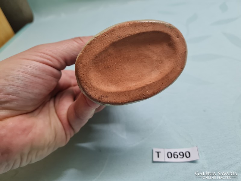 T0690 ceramic vegetable barrel boy 16 cm