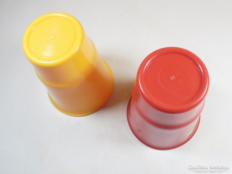 Retro old yellow, red plastic bathroom toothbrush cup pill plastic 2 pcs - circa 1970s