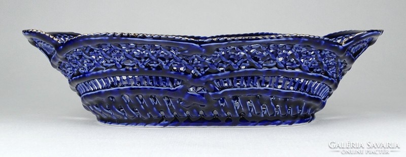 1M029 Jelzett ovális kék áttört porcelán kínáló kosár 24.5 cm
