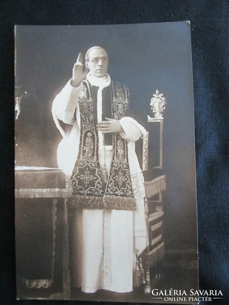 1939 Cardinal Pacelli then xii. Pope Piusz's 34th Eucharistic Congress in Budapest, Pope's delegate