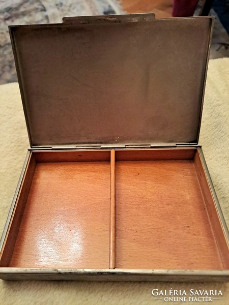 Alpaca card holder box