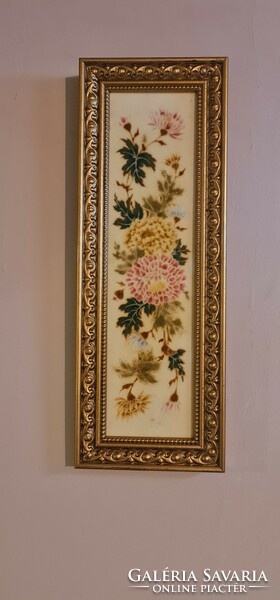 Zsolnay antique wall decor.