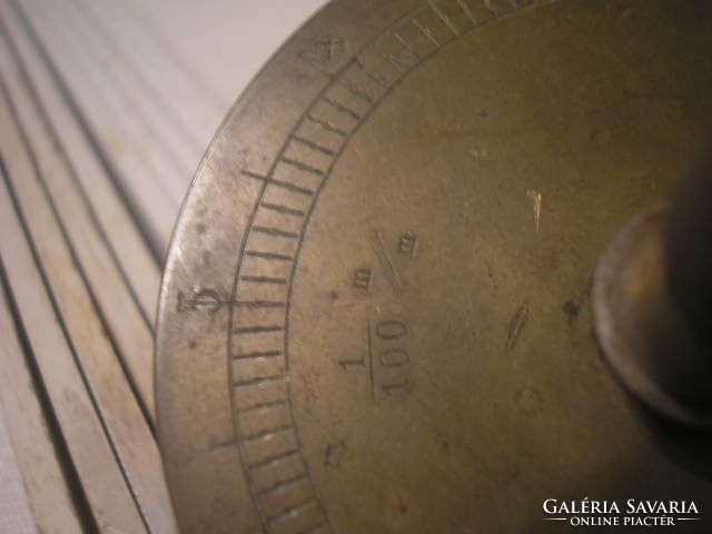 N18 Antik muzeális mikrométer ipar kortörténeti kalibrált precíziós működő ritkaság réz tetővel