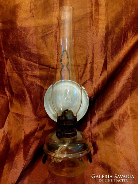 Lámpagyári, lampart made in Budapest marked petroleum lamp.