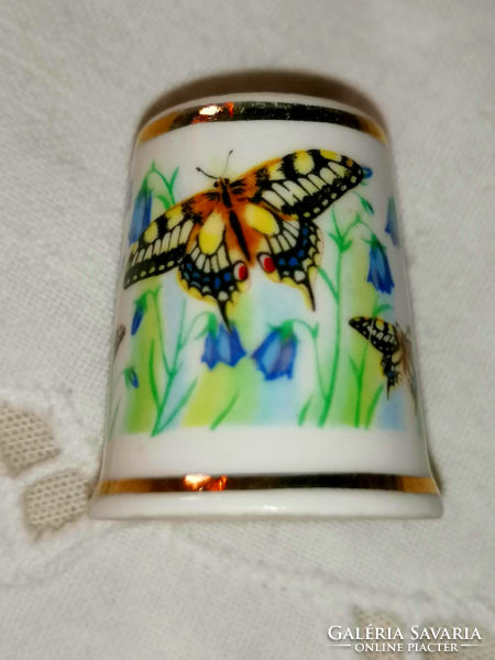 Very nice English butterfly thimble. 21.