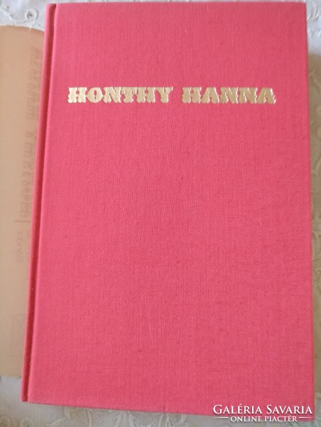 Gál: honthy hanna, a novel of a triumphant life, recommend!
