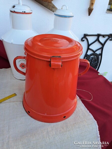 Beautiful old lampart red enameled enameled 10-liter pot in a greased pail pail village peasant
