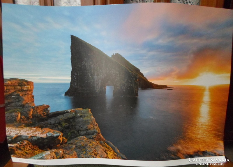 Poster 24.: Drangarnir, Vágar Island, Faroe Islands (Denmark, photo; sea, rock)