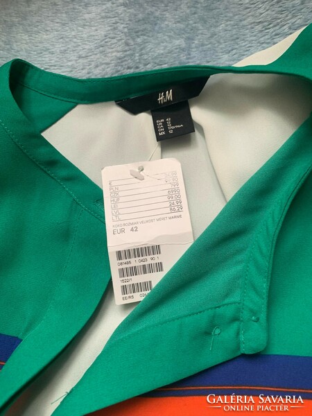 Hm, new blouse size 42