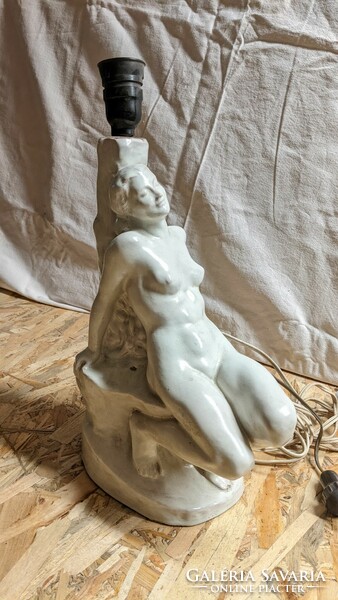 Female nude ceramic lamp