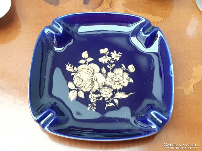 Hollóháza royal blue ashtray decorated with golden flowers is flawless