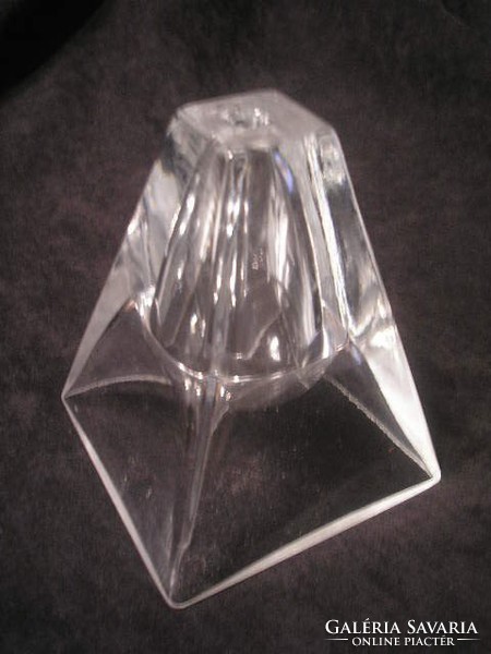 N10 Art decó Üvegművésztől  egyedi  virágtartó vastag falú nehéz 13 cm-es