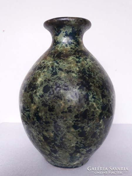 Retro potty ceramic vase with a marbled pattern