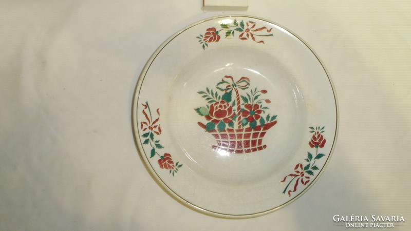 Old folk wall plate with flower basket