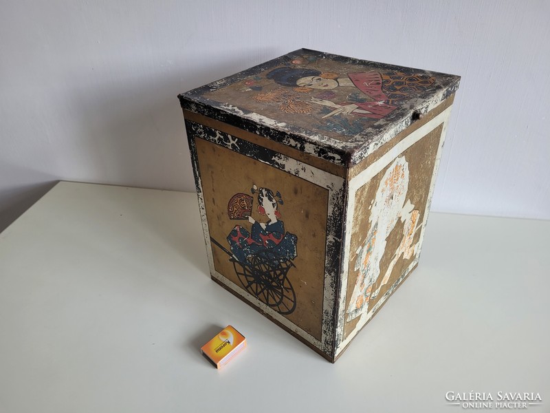 Old oriental motif large tea metal box vintage sheet metal tea box metal box