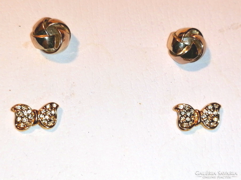 Reserved earrings(938)