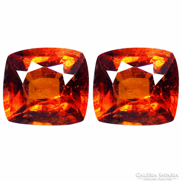 Pair of Hessonite garnets 4.32Ct - untreated, tested from Madagascar