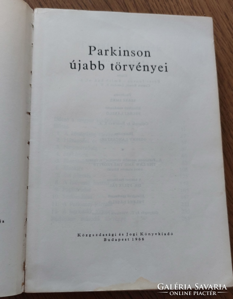 C. Northcote Parkinson: Parkinson újabb törvényei - könyv