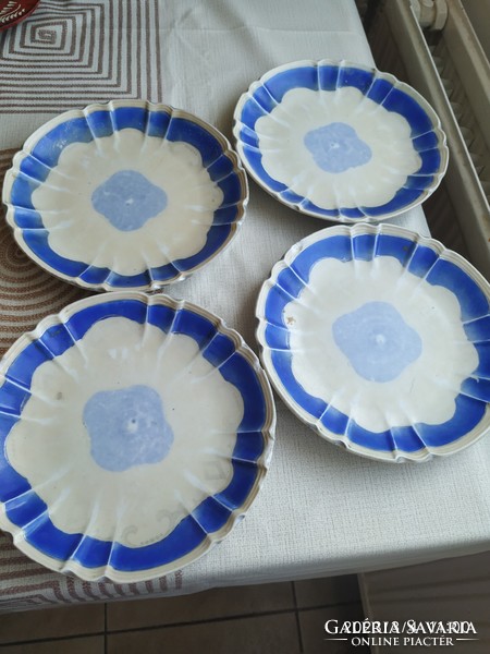Blue ceramic cake set for sale!
