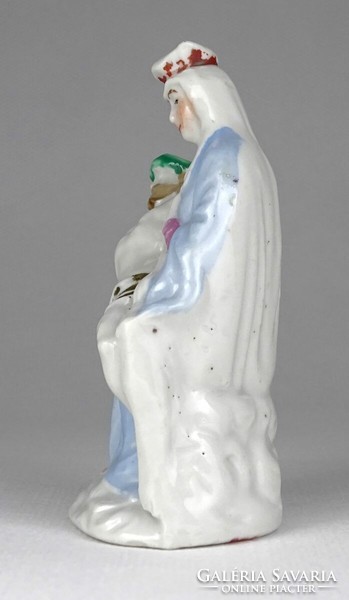 1M234 Antik Pieta porcelán szobor 9.5 cm