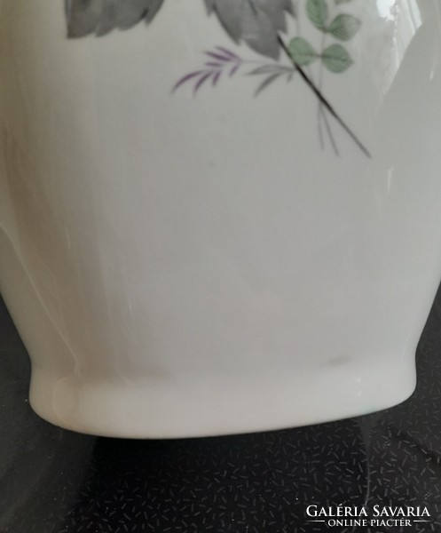 Granite flower pattern water jug