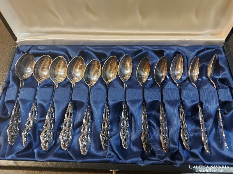 12 silver spoons, 167 gr