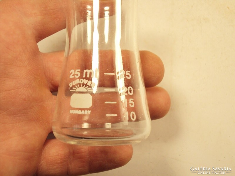 Régi retro mércés üveg palack 25 ml Durover Hungary laboratóriumi
