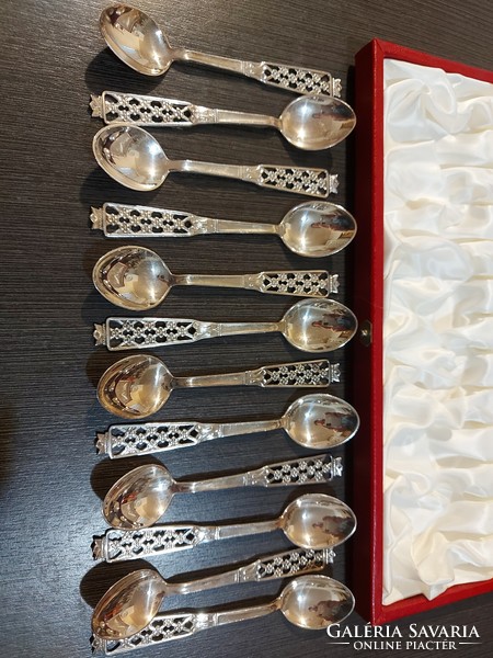 12 silver spoons, 127 gr