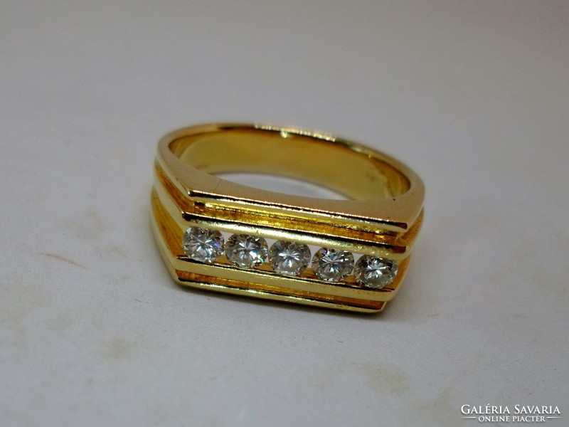 Szépséges 18kt arany gyűrű  0.6ct brillel uniszex