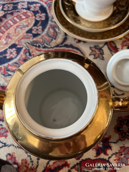 Kínai, sárkány-és főnixmadaras, dúsan aranyozott kávés/ teáskészlet porcelán tálcán.
