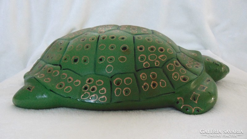 Hatalmas festett teknős  42 cm
