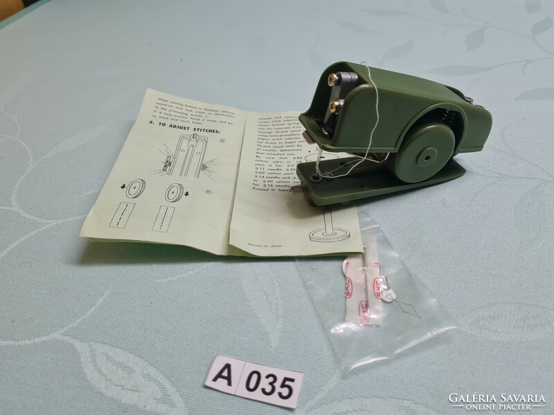 A035 Sew-ette kézi mini varrógép