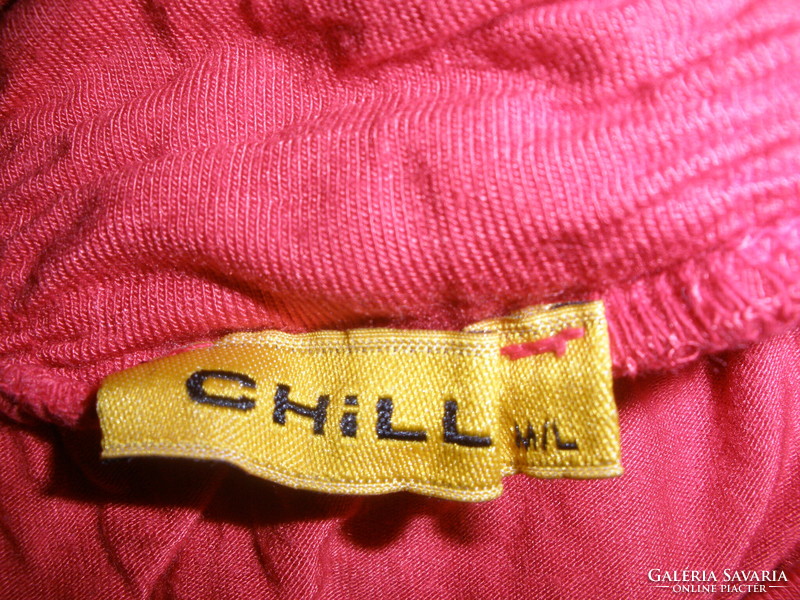 Silk, 100% silk chill brand, blood red top