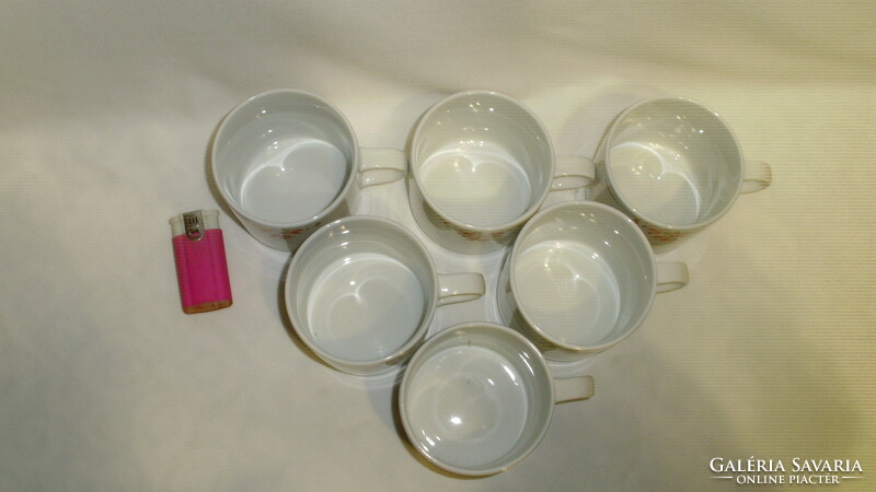 Hat darab Alföldi, csipkebogyó mintás teás bögre, csésze - együtt