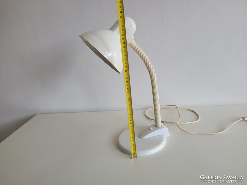 Retro régi fémbúrás állítható asztali lámpa