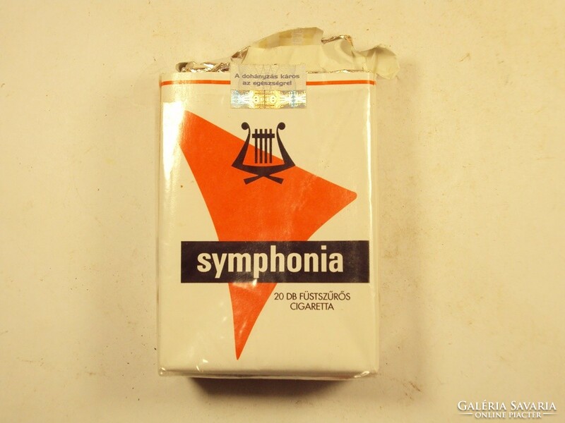 Retro régi piros symphonia cigi cigaretta doboz, csomagolás Debreceni dohánygyár
