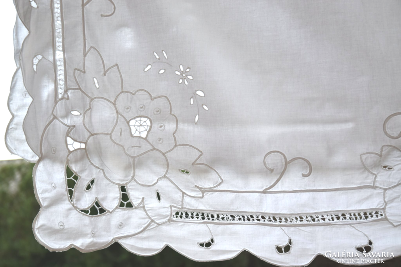 Old huge festive rosette embroidered tablecloth tablecloth 162 x 125 cm tablecloth