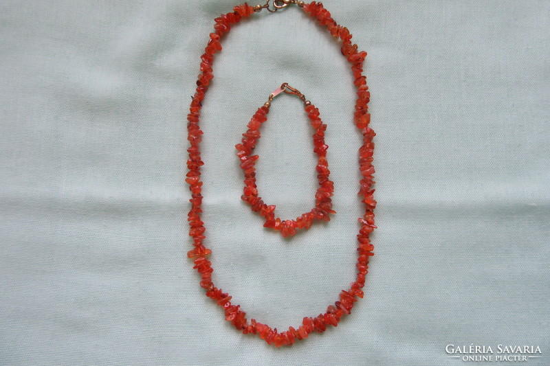 Carnelian necklace and bracelet