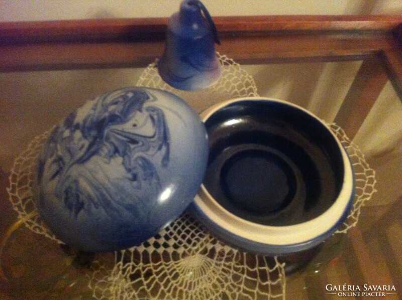 Pannonhalmi Zsuzsa kerámia váza, bonbonier, csengő egyben eladó