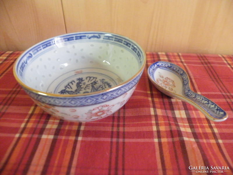 Kínai jelzett, porcelán rizses tálka, kanállal