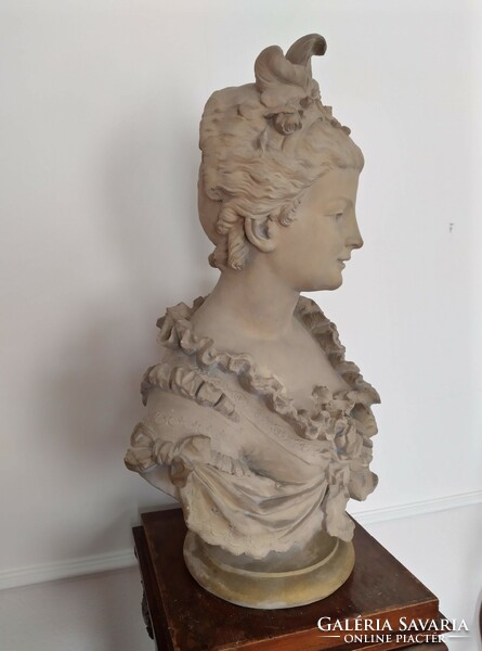 Terracotta female bust statue