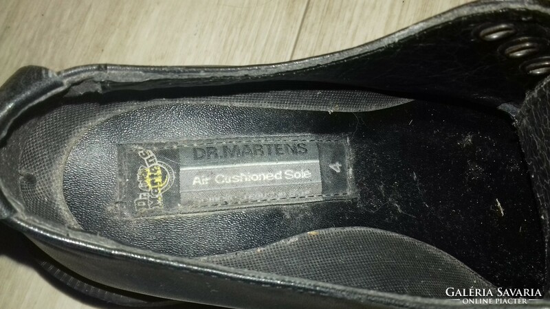 Dr. Martens original office women's shoes English size 4
