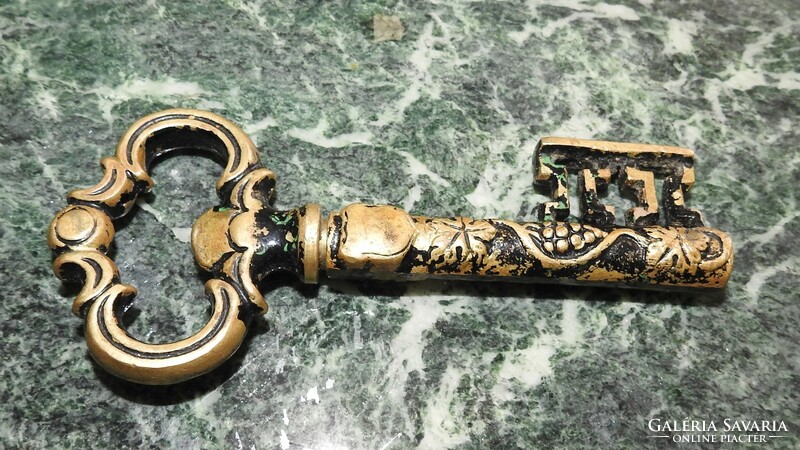 Sörnyitó és dugóhúzó - Réz díszkulcs - barokk réz kulcs kicsavarozva dugóhúzó