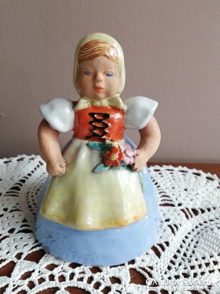Ceramic little girl with flowers