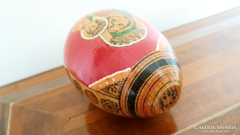 Old Easter painted Russian wooden egg wooden egg Mary and Jesus motif